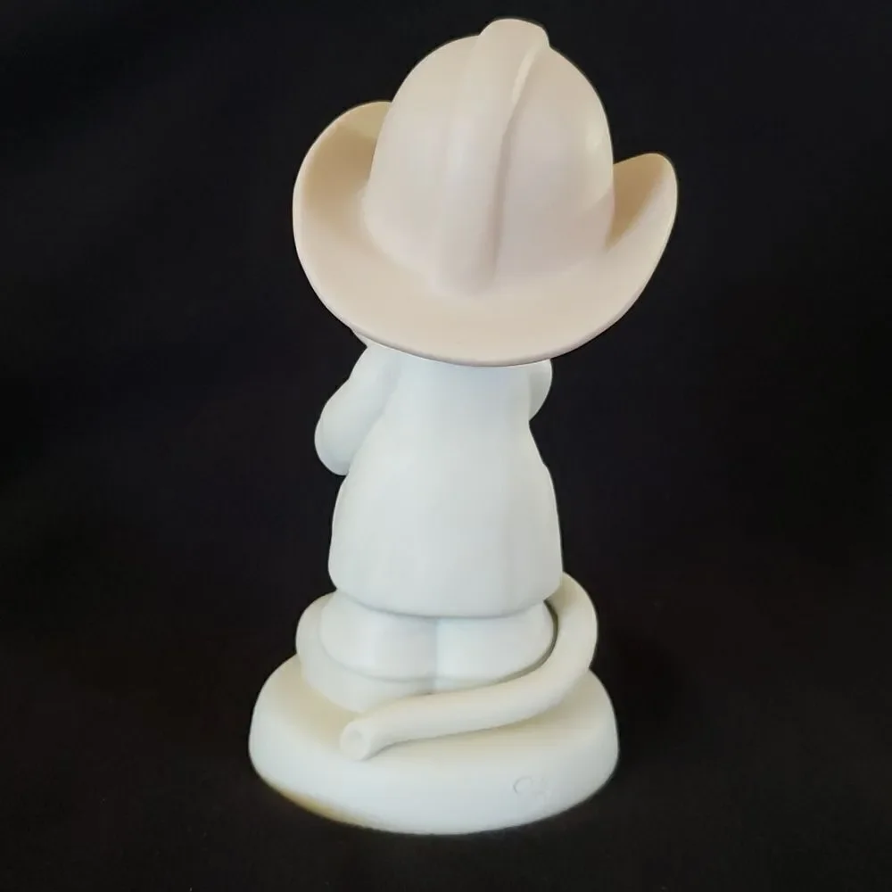 Vintage 1986 Precious Moments “Love Rescued Me” Porcelain Figurine #102393